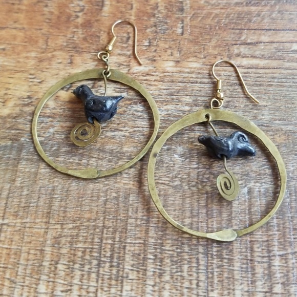 VTG drop earrings. - Picture 3 of 3